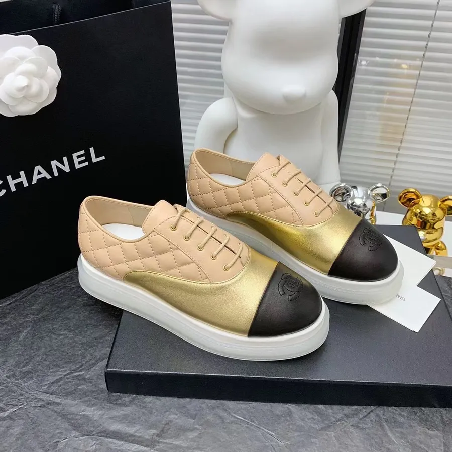 Chanel șiret Cu Platformă Creepers Piele De Miel Colecția Toamnă/iarnă 2021, Bej/auriu/negru