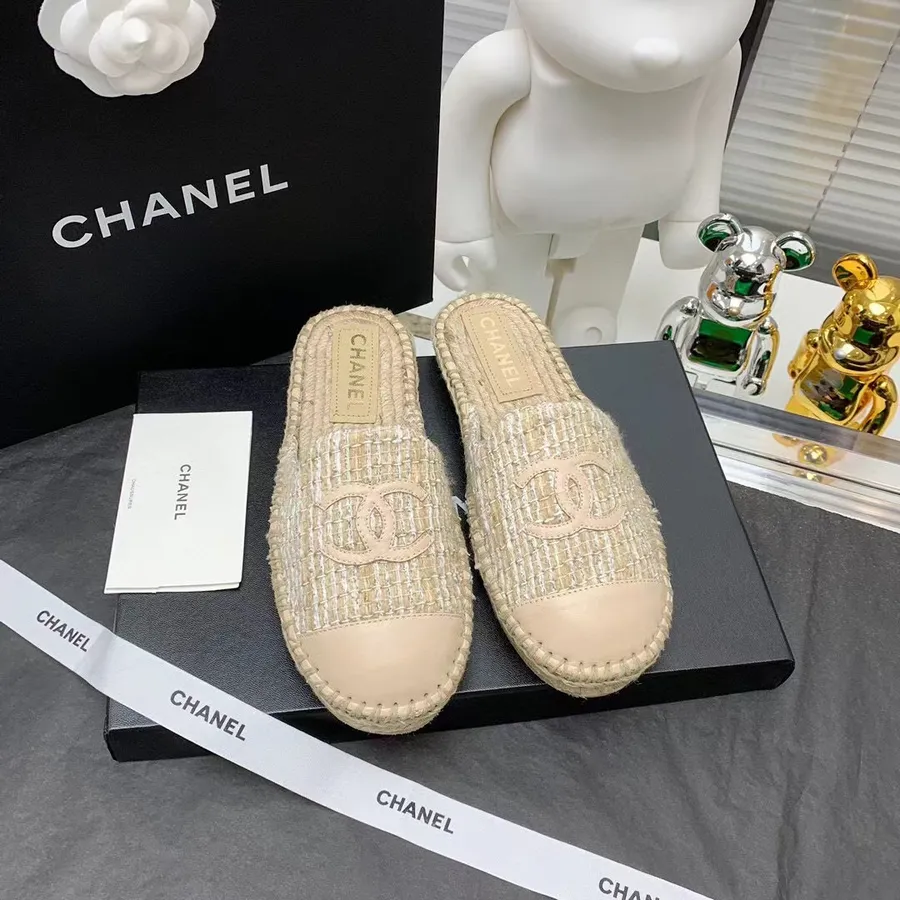 Chanel Alpargatas Mules Tweed/piel De Cordero Colección Otoño/invierno 2021, Beige