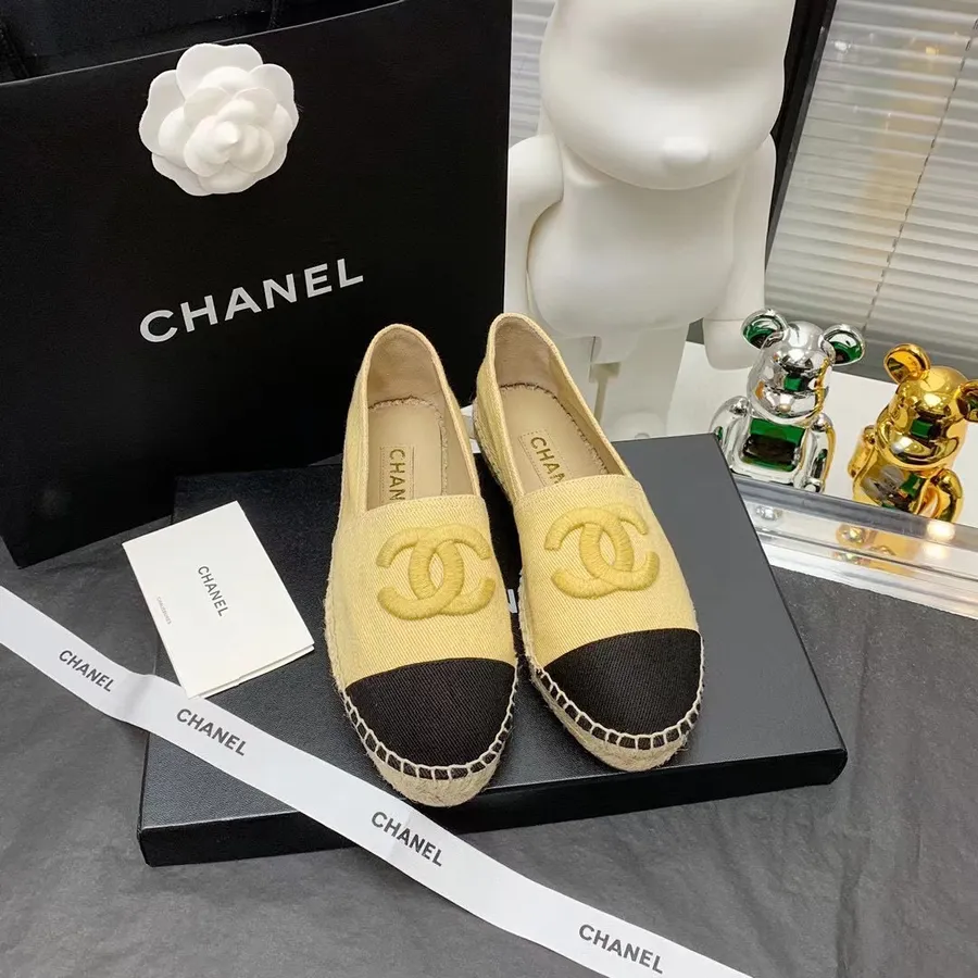 Chanel Espadrille Audekla/jērādas ādas 2021. gada Rudens/ziemas Kolekcija, Dzeltena