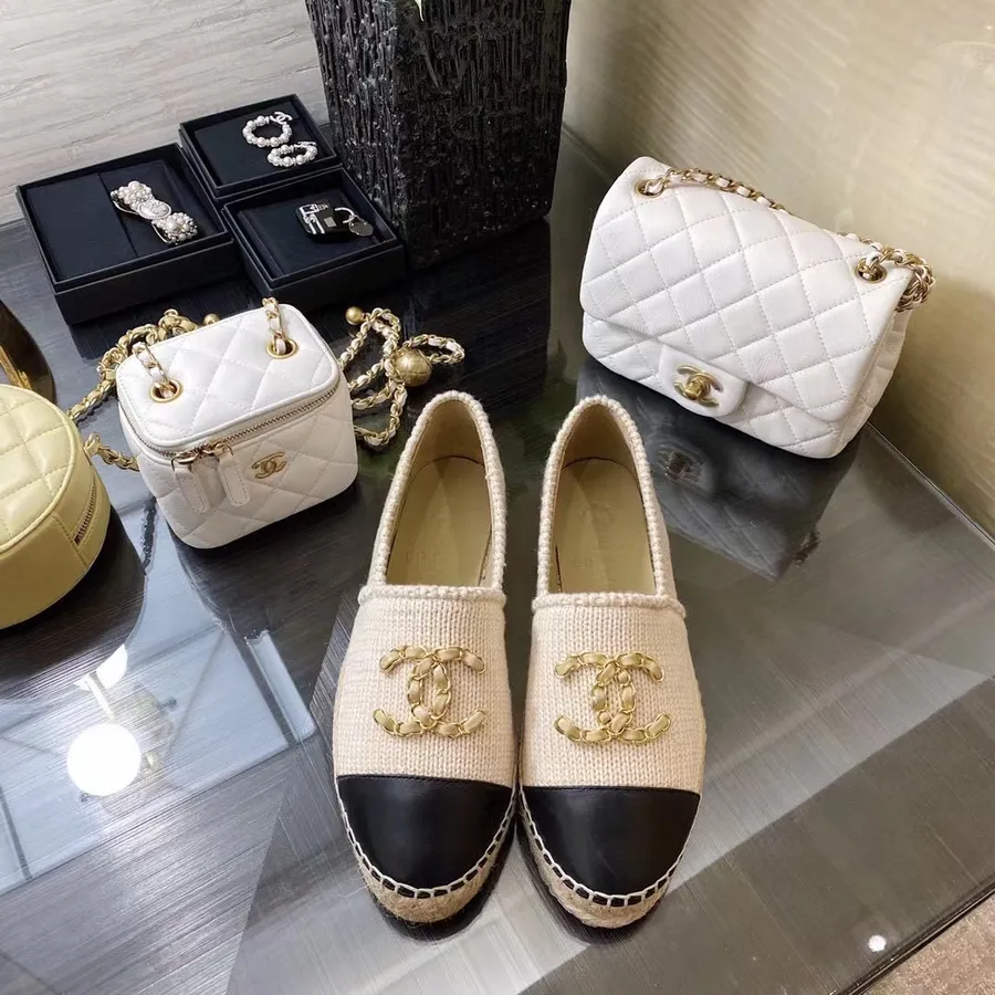 Chanel Espadrilles Lammeskinds Efterår/vinter 2021 Kollektion, Beige