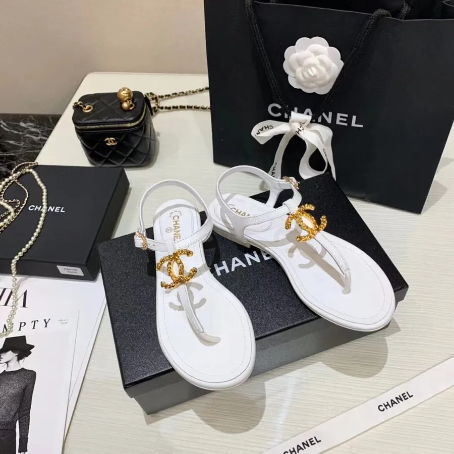 Sandalias De Dedo Con Logo Cc De Chanel Lona/piel De Cordero Colección Primavera/verano 2021, Blanco/dorado