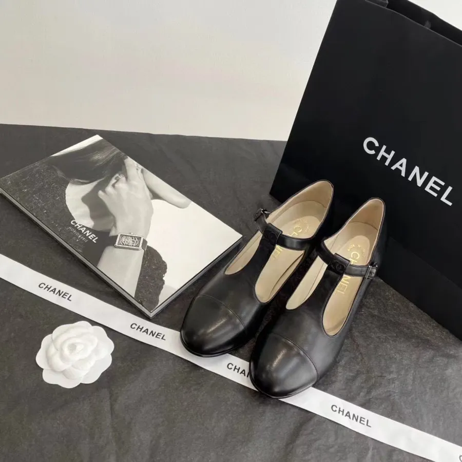 Chanel Mary Jane Pumps Kalfsleer Herfst/wintercollectie 2021, Zwart