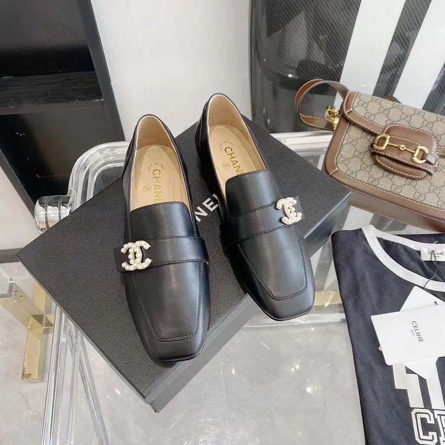 Chanel Loafer Babet Dana Deri Sonbahar/Kış 2021 Koleksiyonu, Siyah