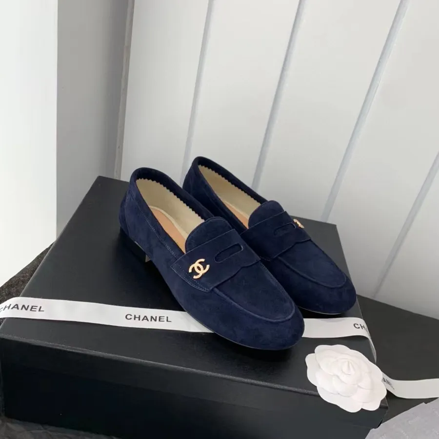 Chanel Casual Loafer Flats Suède/kalfsleer Herfst/winter 2021 Collectie, Marineblauw