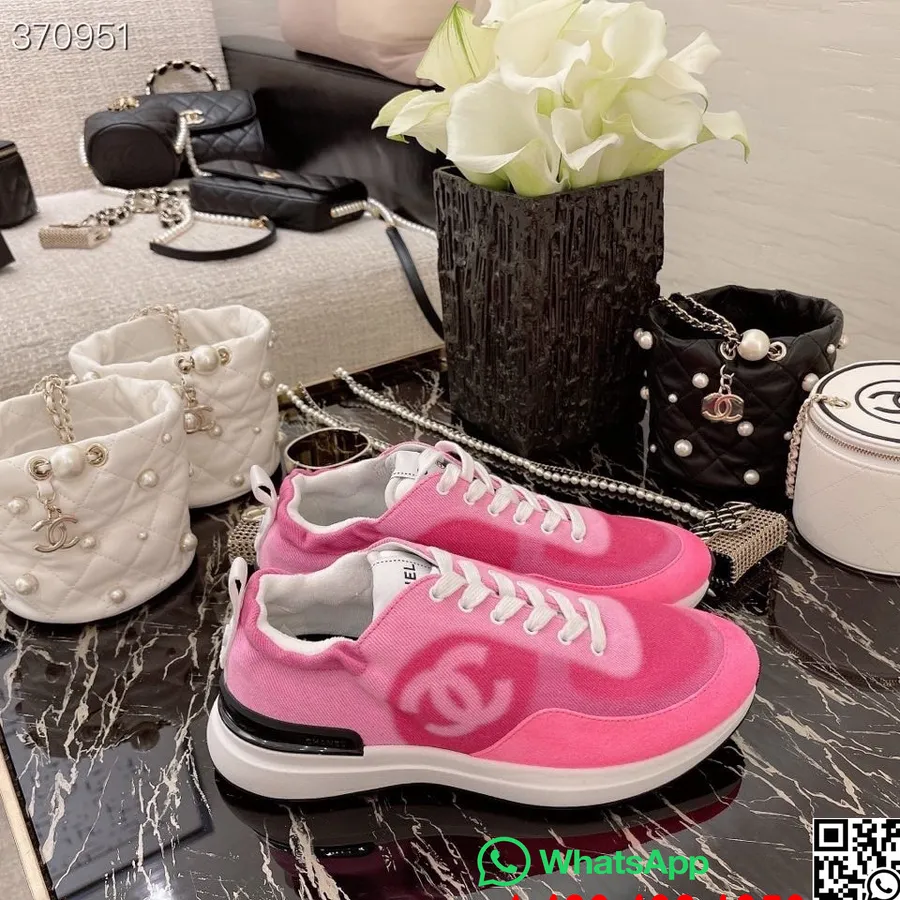 Chanel Denim Sneakers Mocka/denim Vår/sommar 2021 Kollektion, Rosa