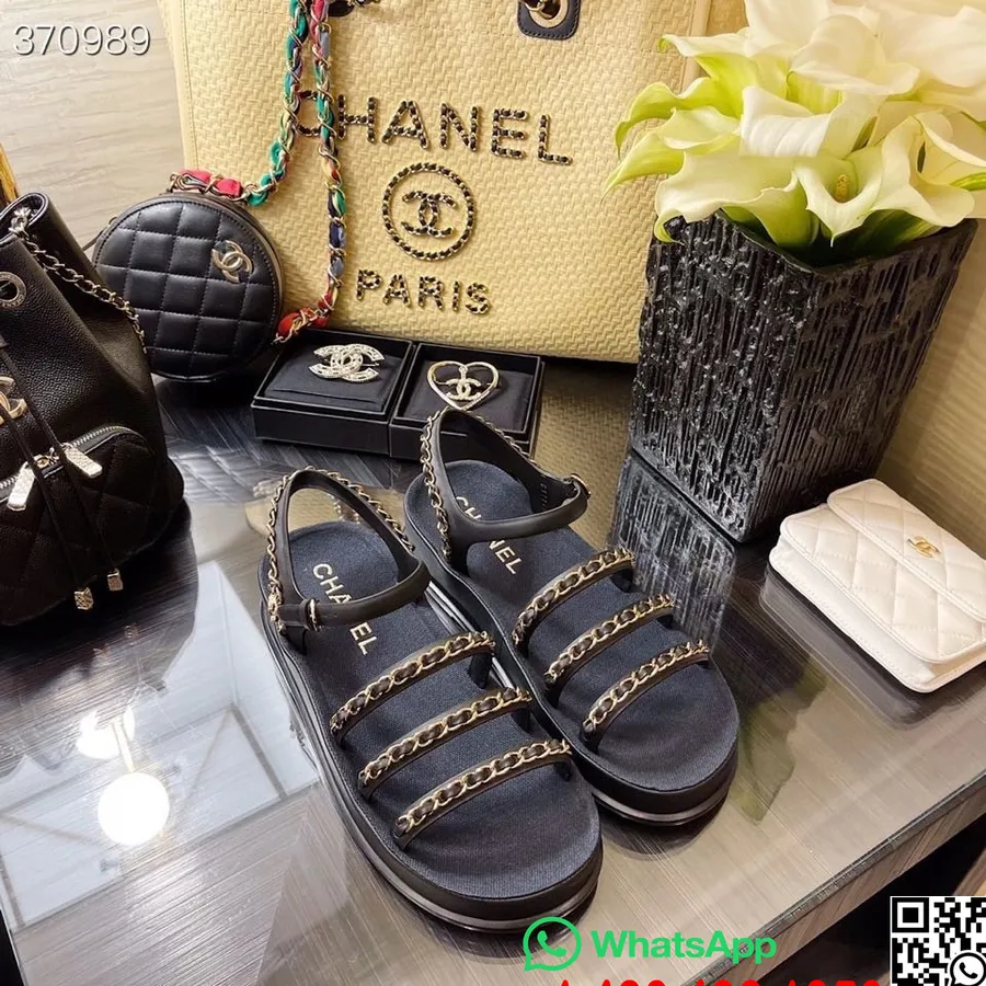 Chanel Strappy Dad Sandalen Lammleder Frühjahr/Sommer 2021 Kollektion, Schwarz