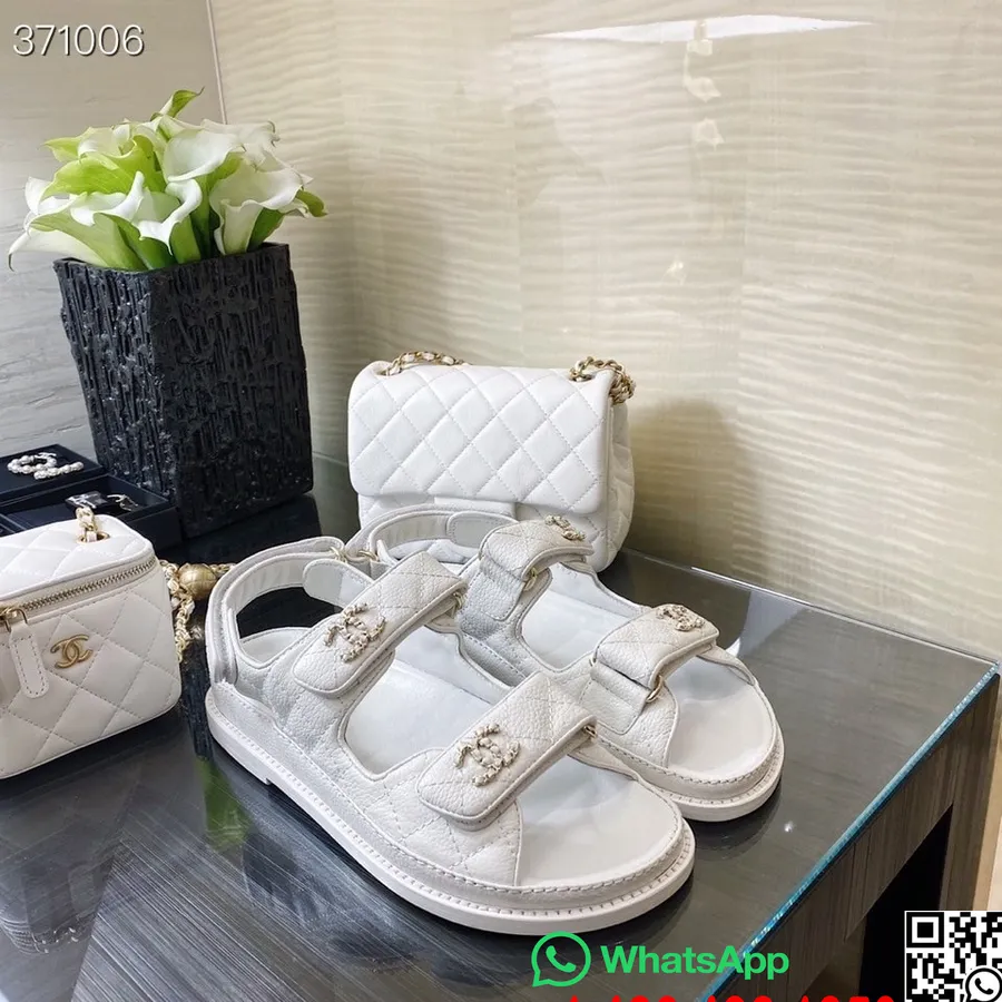 Chanel Tecido Cc Confortável De Velcro Couro De Bezerro Coleção Primavera/verão 2021, Branco