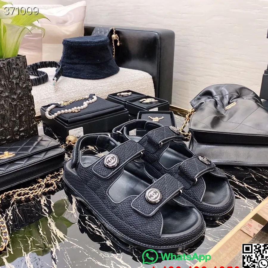 Chanel Cc Botão Sofisticado De Velcro Tela De Malha/couro De Bezerro Coleção Primavera/verão 2021, Preto