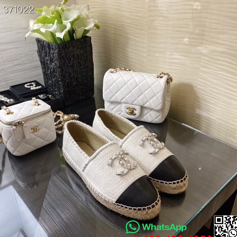 Chanel Wollen Gebreide Espadrilles Lamsleer Lente/zomer 2021 Collectie, Gebroken Wit