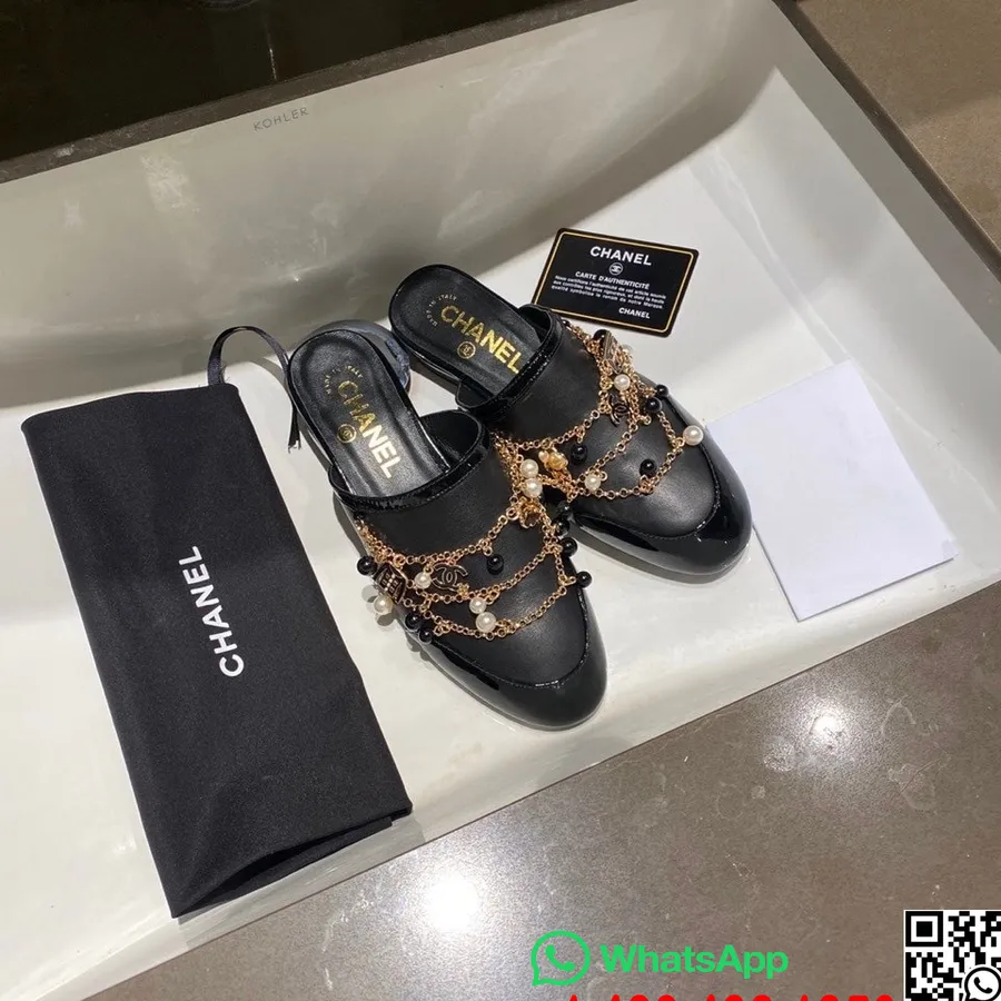 Chanel Charm Embellished Mules Jērādas ādas 2021. Gada Pavasara/vasaras Kolekcija, Melna