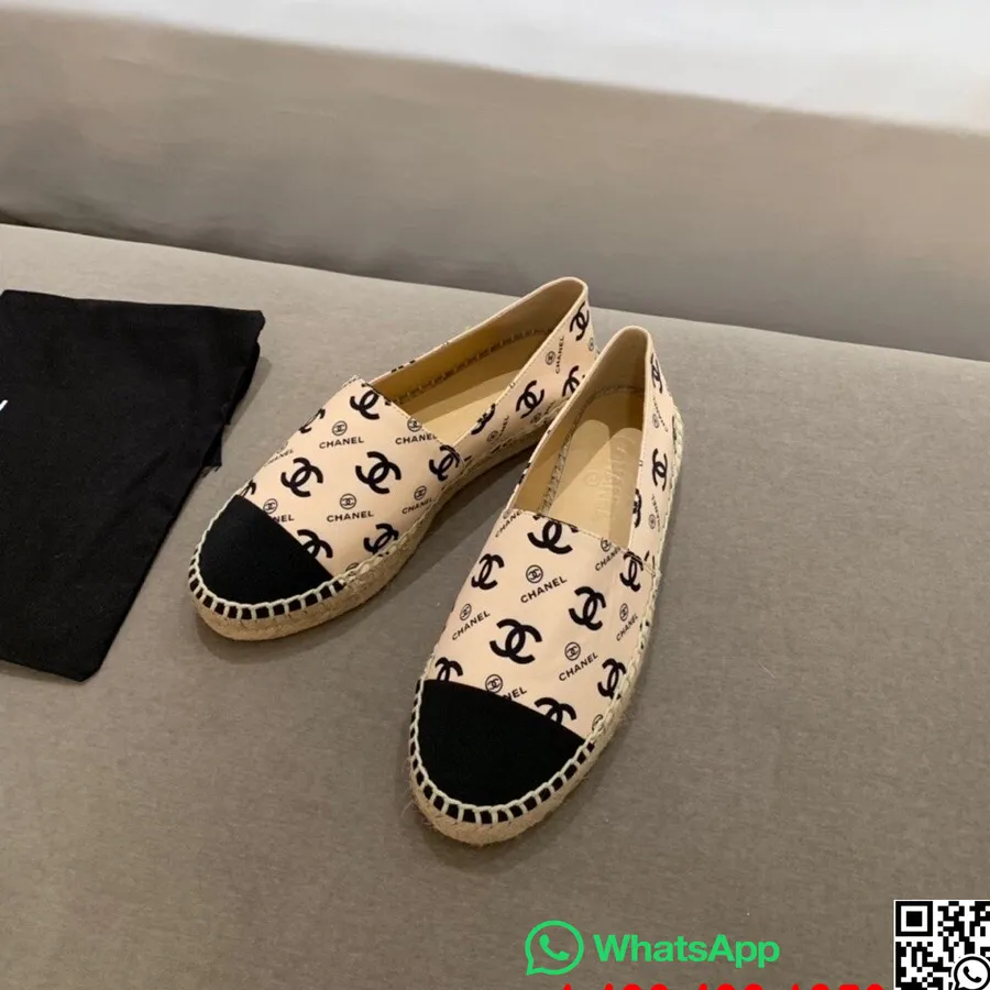 Chanel Cc Logo Espadrillit Lampaannahkainen Kevät/kesä 2021 Mallisto, Beige/musta