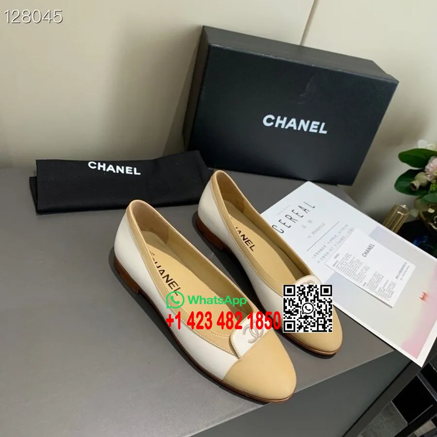 Chanel Cc Flats Couro De Bezerro Coleção Outono / Inverno 2020, Bege / Branco