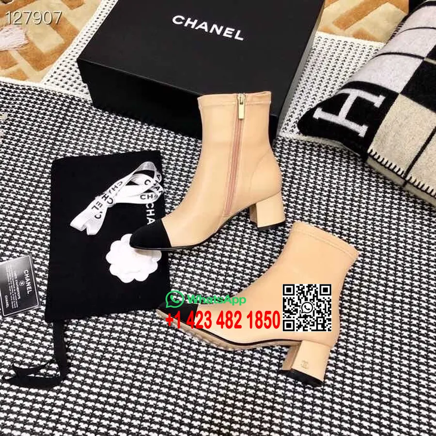 Chanel CC Logo  Ankle Boots Calfskin Leather Fall/Winter 2020 Collection, Beige/Black