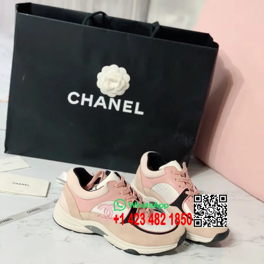 Tênis Chanel Nylon Trainer Pele De Cordeiro E Couro Camurça Coleção Primavera / Verão 2020, Rosa Claro / Branco