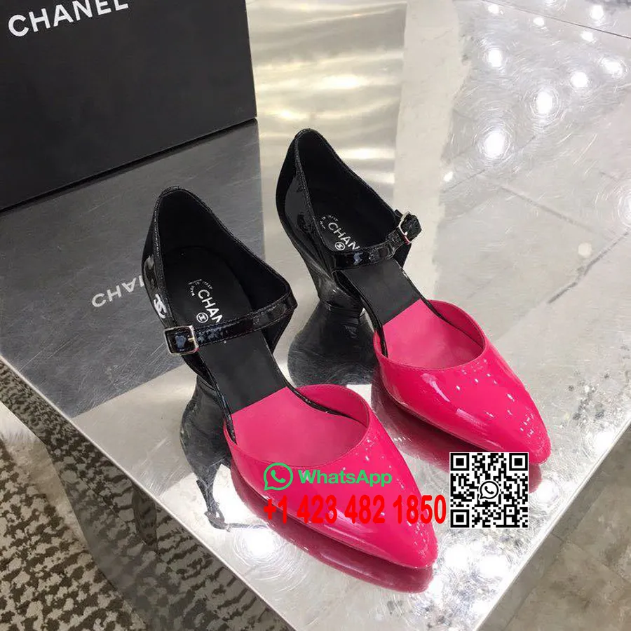 двухцветные туфли Chanel Mary Jane из лакированной кожи, коллекция весна/лето 2020, розовый/черный