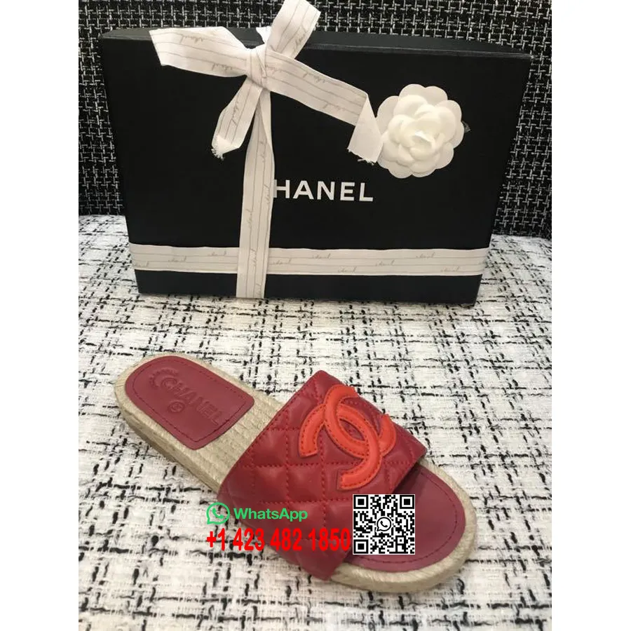 Chanel CC Quilted Espadrille Sandals Calfskin Leather Spring/Summer 2020 Collection, Burgundy/Red