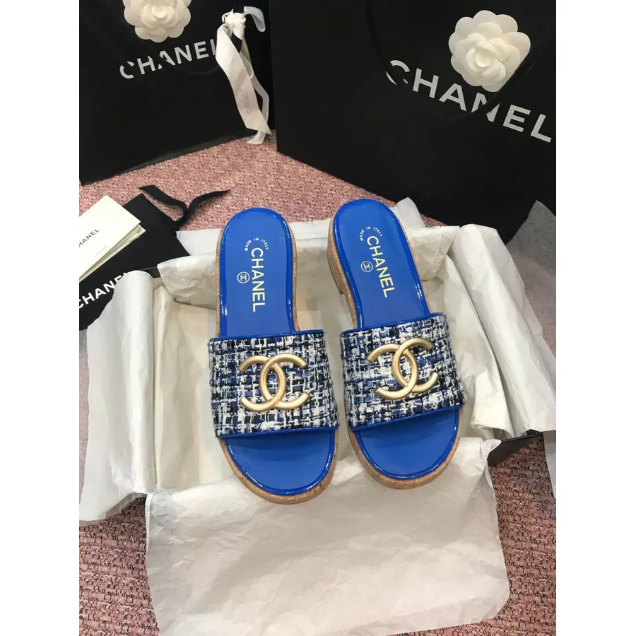 Chanel Tweed Mule Sandales Cuir De Veau Collection Printemps/été 2020 Acte 2, Bleu électrique