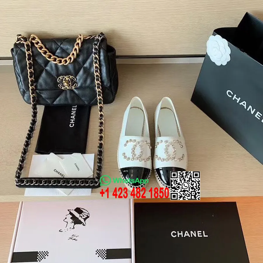 Chanel Jeweled Espadrilles Patent Leather Spring/Summer 2020 Collection, White/Black