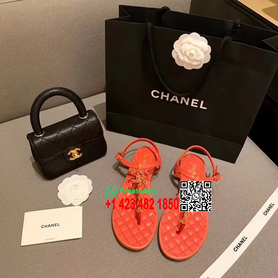 Chanel Cc Logo Quiltede String-sandaler Kalveskinn Vår/sommer 2020 Akt 2-kolleksjon, Rød