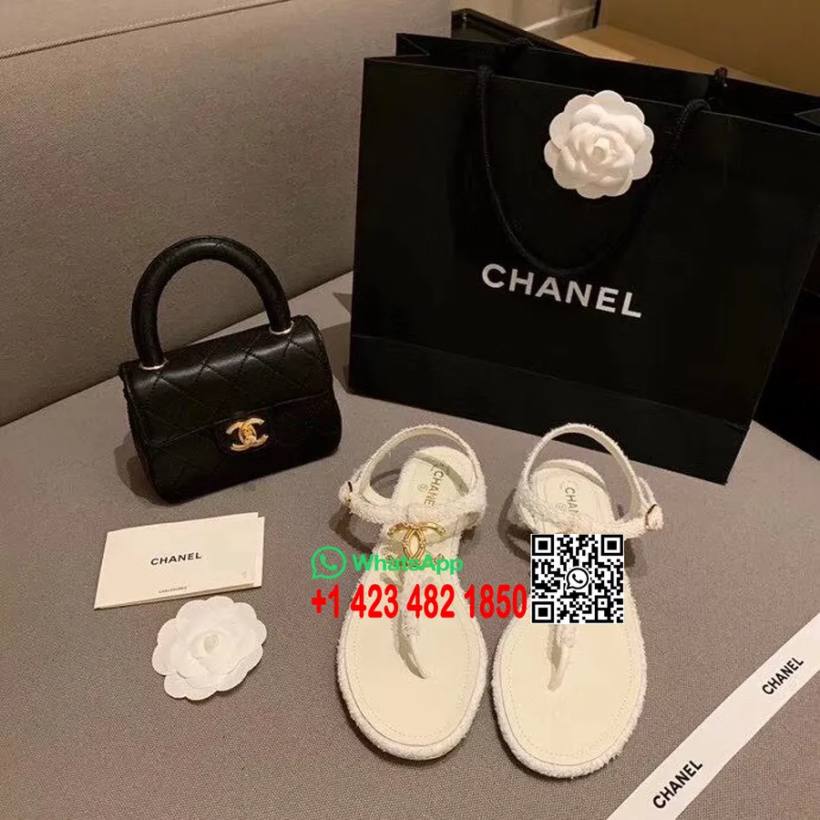 Chanel Cc Logotyp Quiltade Stringsandaler Kalvskinn Vår/sommar 2020 Akt 2 Kollektion, Vit