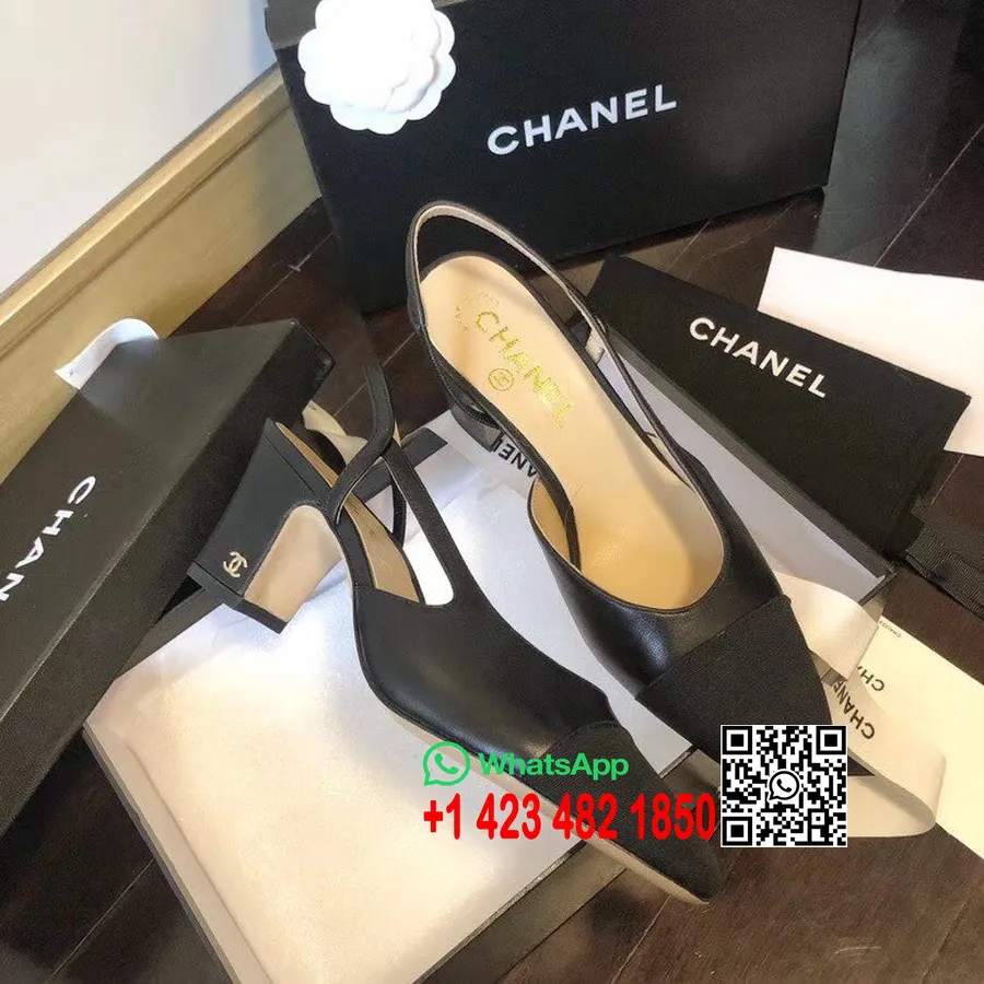 משאבות Slingback של Chanel מעור עגל קולקציית אביב/קיץ 2020, שחורה