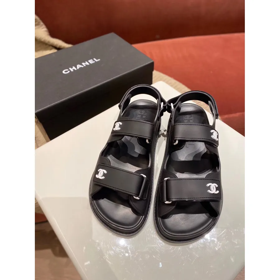 Chanel Pvc-klittenbandsandalen Lente/zomer 2020 Act 1 Collectie, Zwart