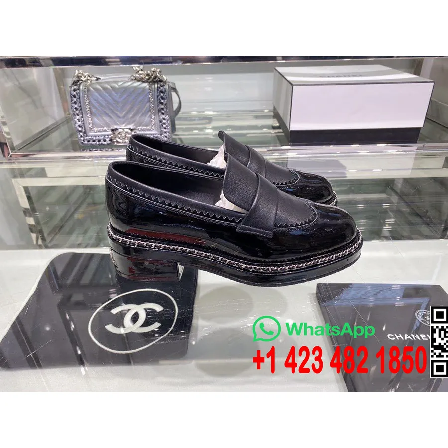 Chanel Zincir Işlemeli Loafer'lar Dana Deri Sonbahar/kış 2019 Koleksiyonu, Siyah