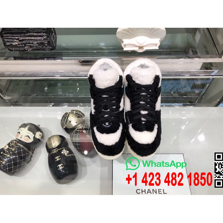 Zapatillas Altas Con Logo De Chanel Piel De Oveja/piel De Cordero Colección Otoño/invierno 2019, Negro/blanco