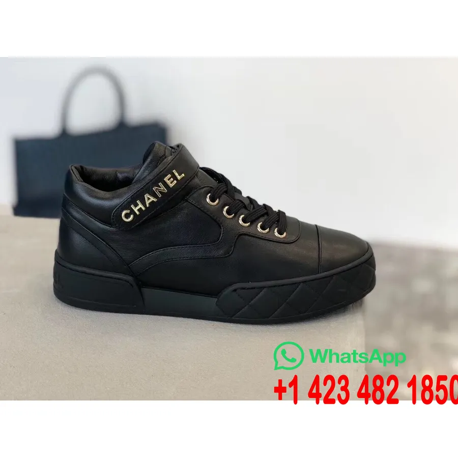 Tênis Com Alça Chanel Couro De Cordeiro G34967 Coleção Outono / Inverno 2019, Preto