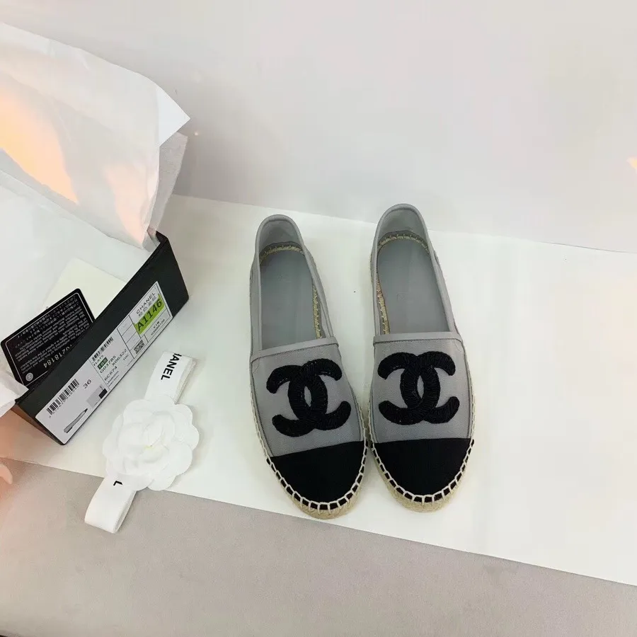 Chanel Cc Logo Mesh & Grosgrain Transparentne Espadrile Od Janjeće Kože Proljeće/ljeto 2019. Kolekcija 1, Srebrna/crna