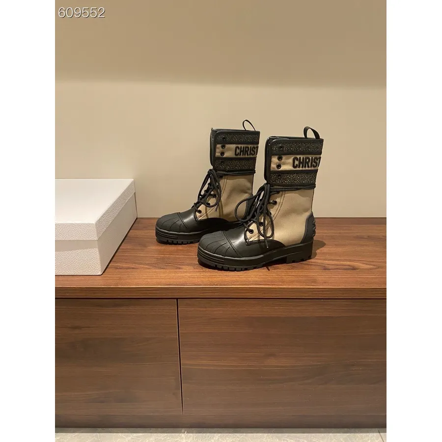 Christian Dior D-major Botins Com Cadarço Lona/couro De Bezerro Coleção Outono/inverno 2021, Bege/preto