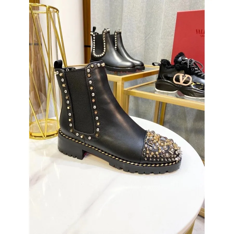 Christian Louboutin μποτάκια με καρφιά Clou Ankle Boots από δέρμα μοσχαριού συλλογή φθινόπωρο/χειμώνας 2020, μαύρο