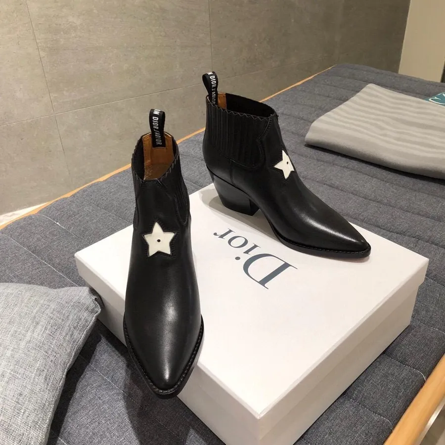 Christian Dior Western Csizma Borjúbőr 2020-as őszi/téli Kollekció, Fekete