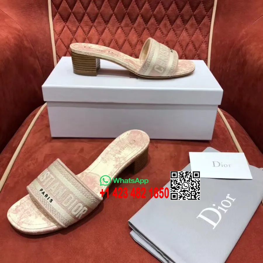 Christian Dior Dway Mules από κεντημένο βαμβακερό δέρμα μοσχαριού συλλογή άνοιξη/καλοκαίρι 2020, ανοιχτό ροζ