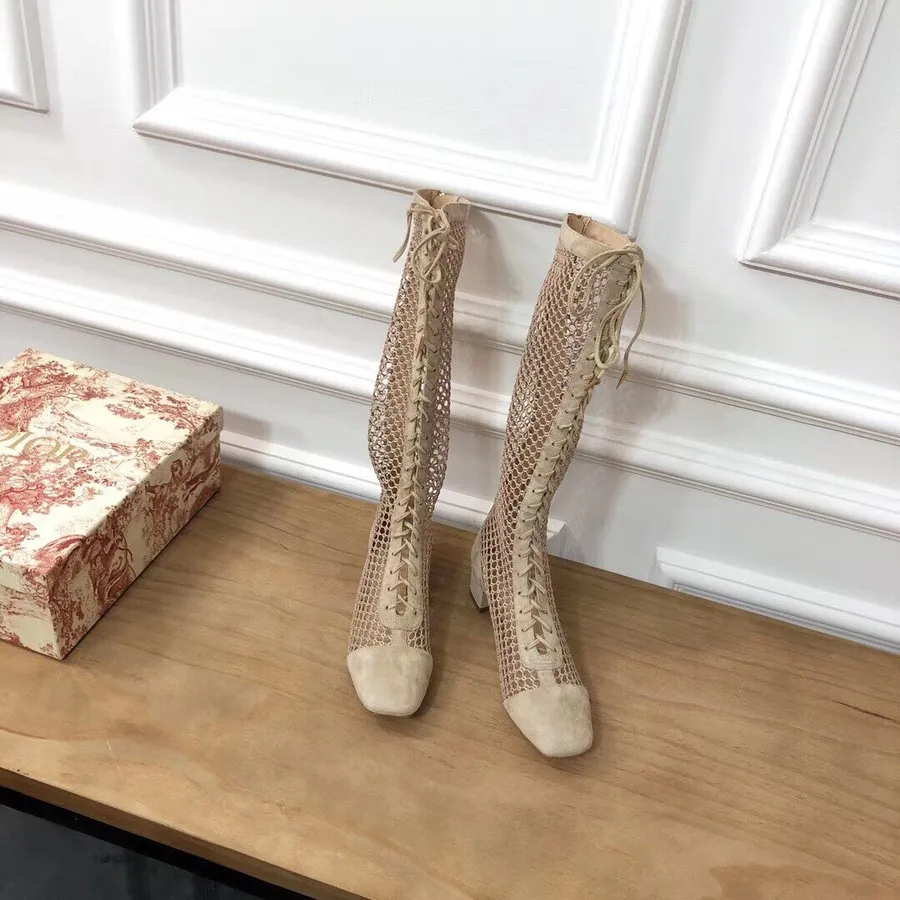 Christian Dior Naughtily-d Botas Hasta La Rodilla Piel De Becerro Colección Primavera/verano 2019, Arena