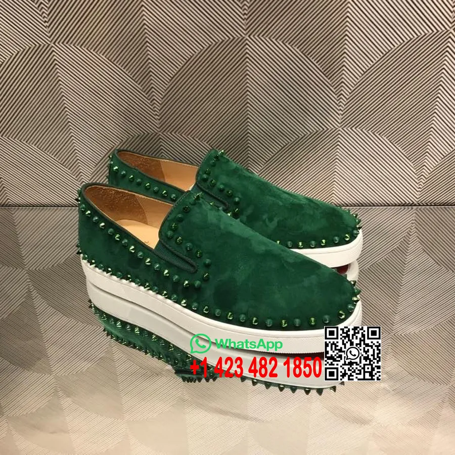 Christian Louboutin Pik Boat Spike Low-top Herr Sneakers Mocka/kalvskinn Höst/vinter 2021 Kollektion, Grön