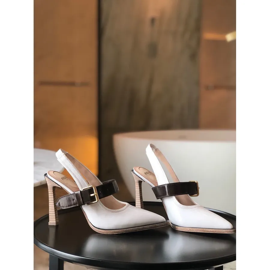 Sapatos Fendi Fframe Slingback 95mm Coleção Primavera/verão 2020, Branco