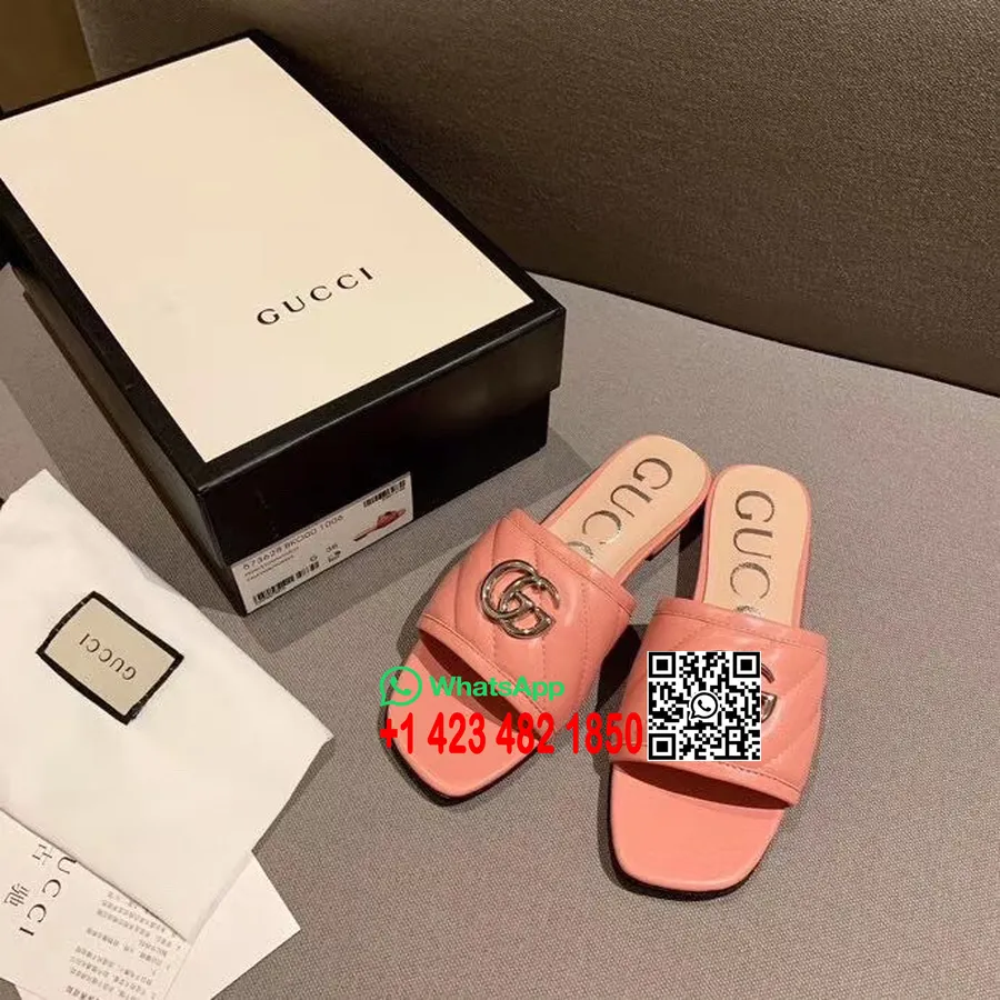 Gucci Gg Matelasse Slide Sandalen Kalfsleer Lente/zomer 2020 Collectie Roze