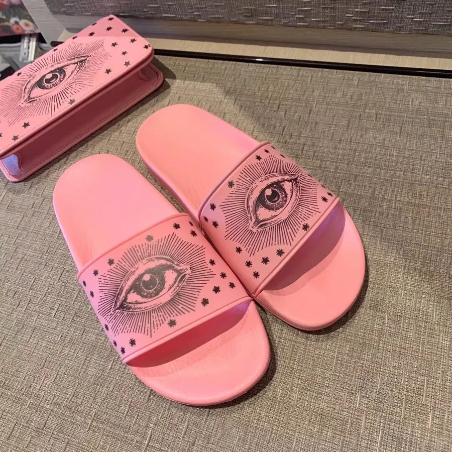 Gucci Pool Slides with Eye 576963 Spring/Summer 2019 Collection Pink