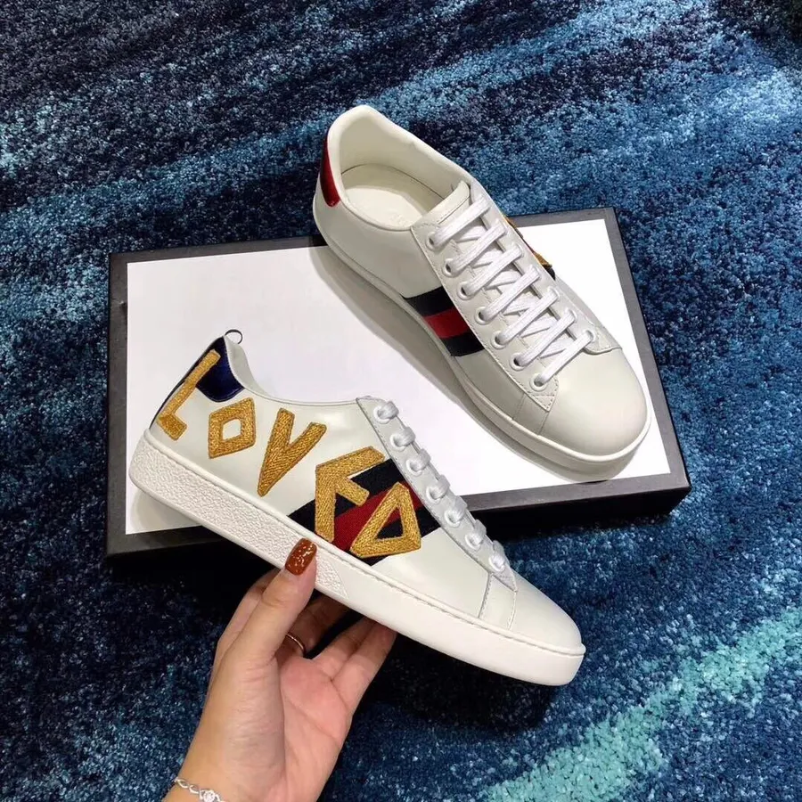 Gucci Ace Sneaker Kulit Bertabur 497090 Kulit Anak Sapi Koleksi Musim Semi/Musim Panas 2018 Putih