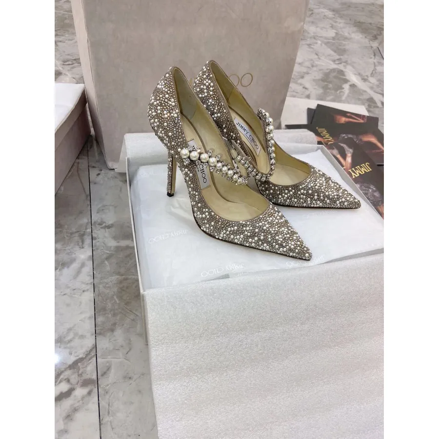 Jimmy Choo Baily Pumps διακοσμημένα κρύσταλλα και πέρλες από δέρμα μοσχαριού συλλογή άνοιξη/καλοκαίρι 2020, ασημί