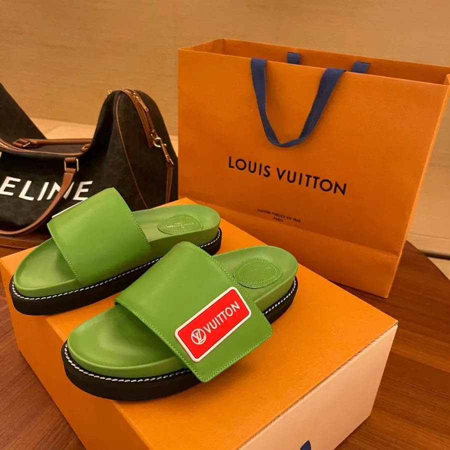 Sandale Confort Pernă De Piscină Louis Vuitton Piele De Vițel Colecția Toamnă/iarnă 2021 1a98gt, Verde