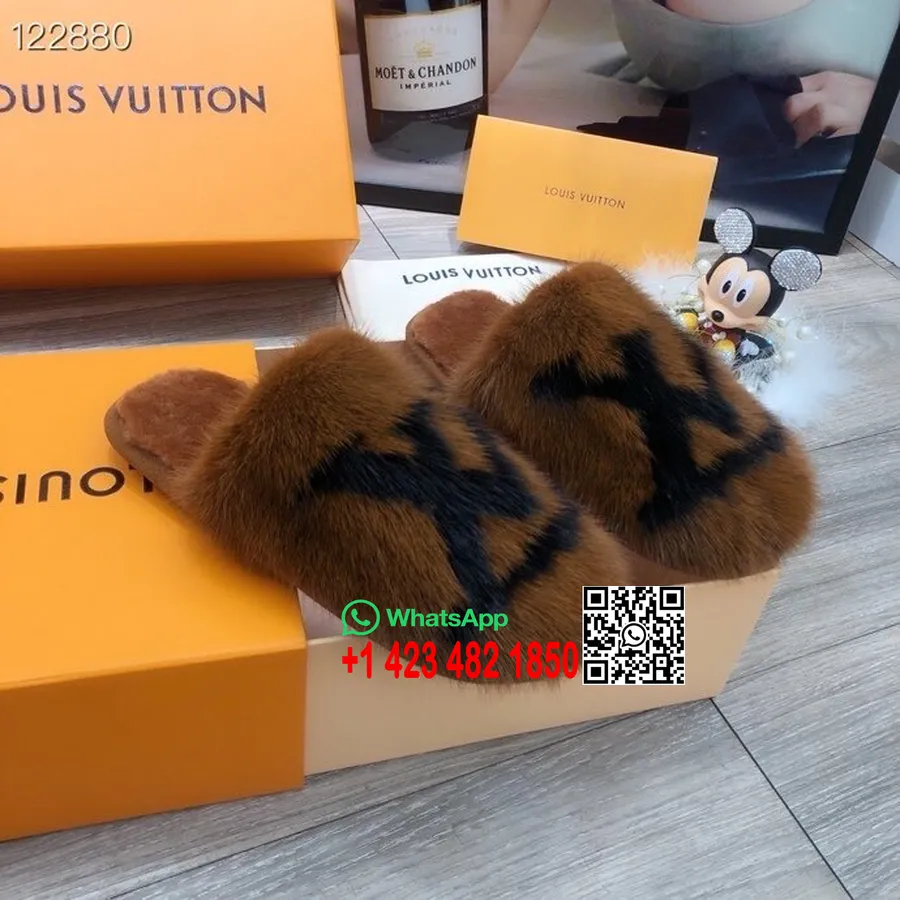 Louis Vuitton LV Suite Flat Mules Mink Fur Fall/Winter 2020 Collection 1A5T0P, Brown