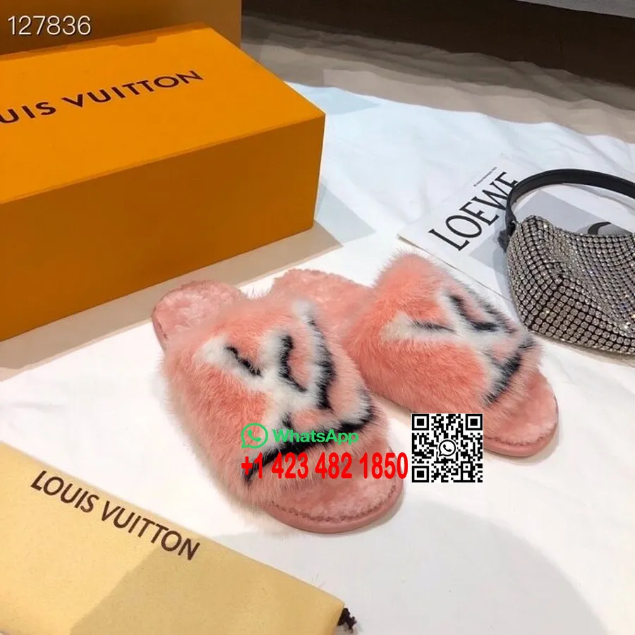 Louis Vuitton Homey Flat Mules Mink Fur Fall/Winter 2020 Collection 1A5SZU,  Rose Clair