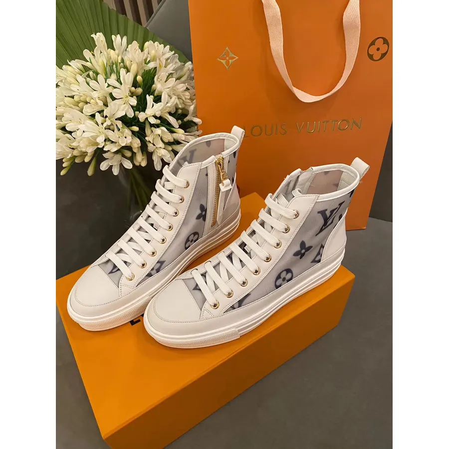 Louis Vuitton Csillagos Hi-top Tornacipő Borjúbőr 2020 Tavaszi/nyári Kollekció 1a87f3, Kék/fehér