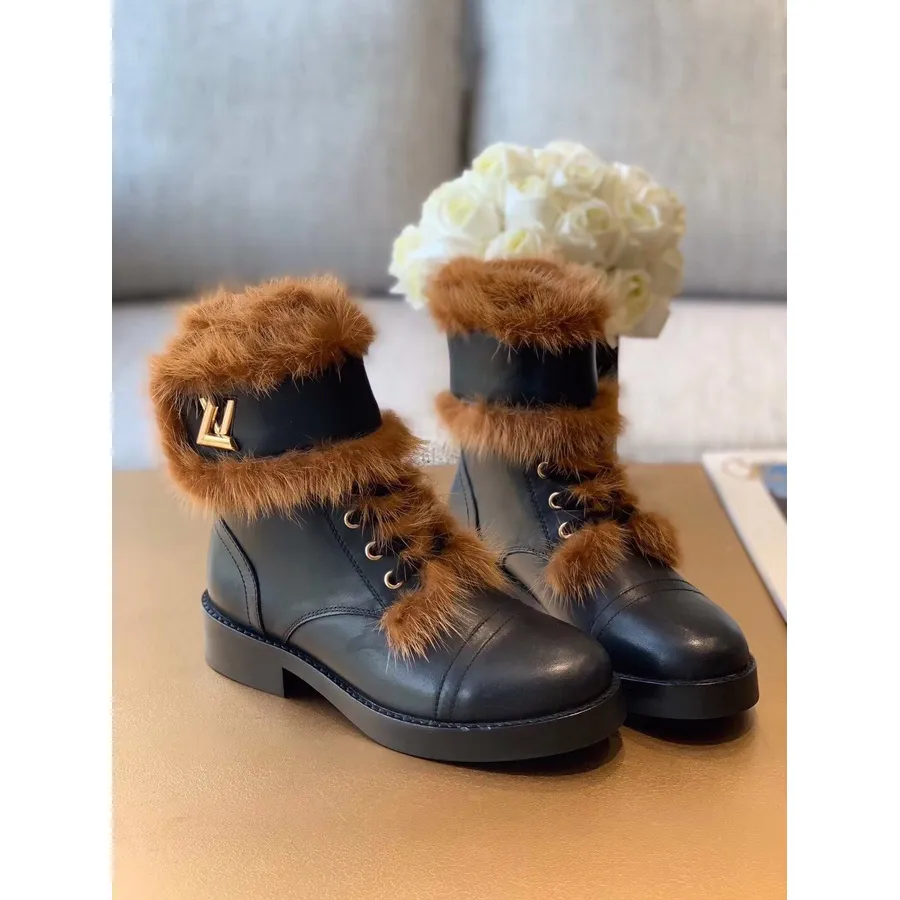 Louis Vuitton Wonderland Flat Ranger Shearling Bont Kalfsleer Herfst/winter 2019 Collectie Zwart/bruin