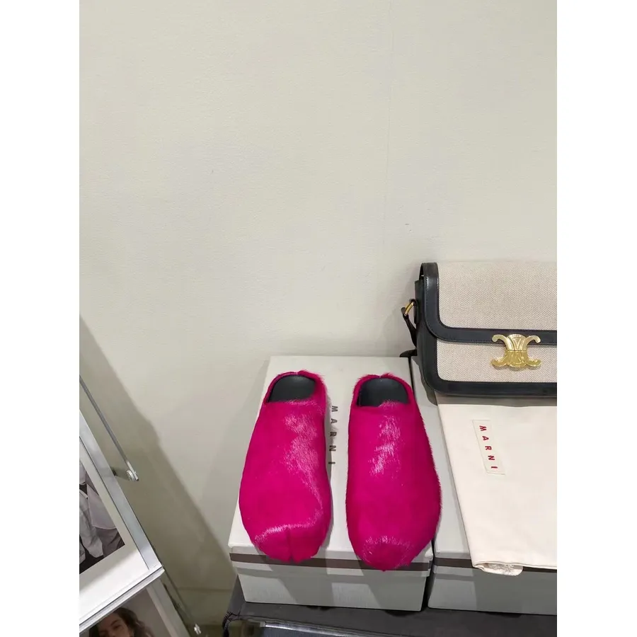 Marni Sabot Calf Fur Mules Calfskin Leather Fall/Winter 2021 Collection, Hot Pink