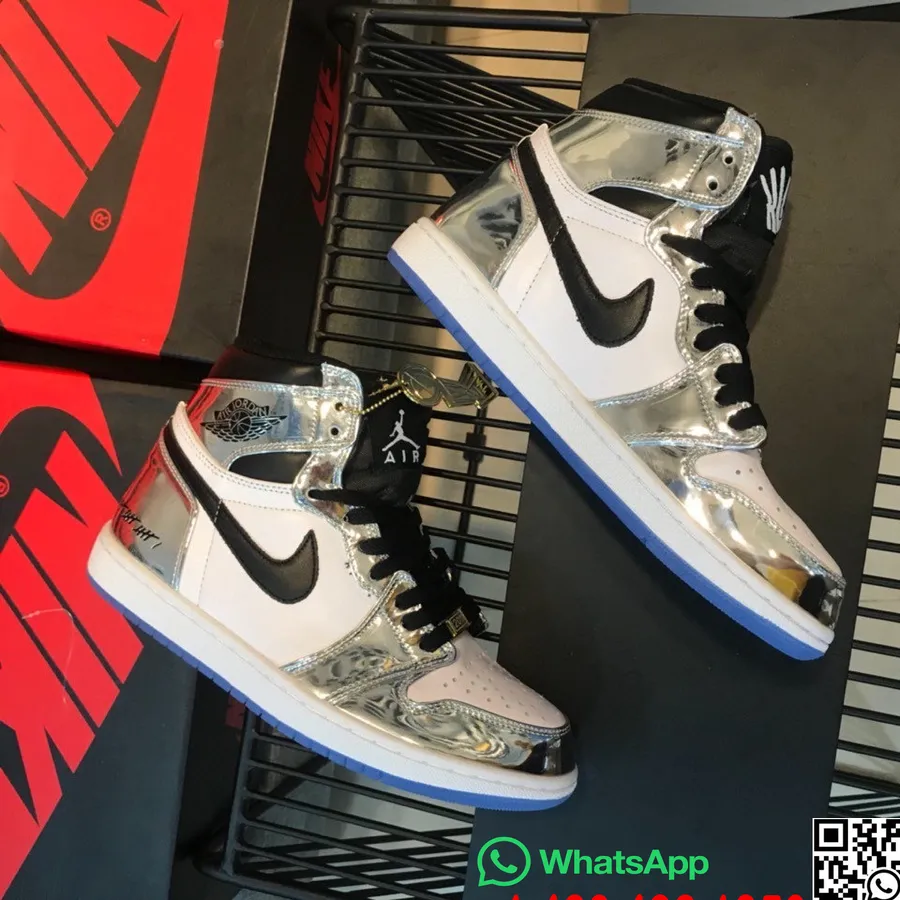 Nike Air Jordan 1 Retró Betiltott Gs Férfi Tornacipő, Ezüst/fehér