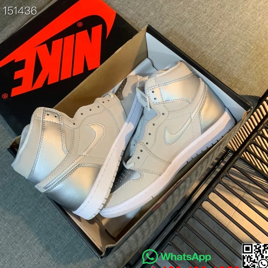 Nike Air Jordan 1 Retró Tiltott Gs Férfi Tornacipő, Ezüst/törtfehér