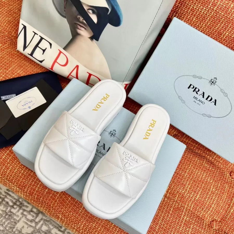 Prada Slide On Platform Sandaler Kalveskinn Vår/sommer 2021 Kolleksjon, Hvit